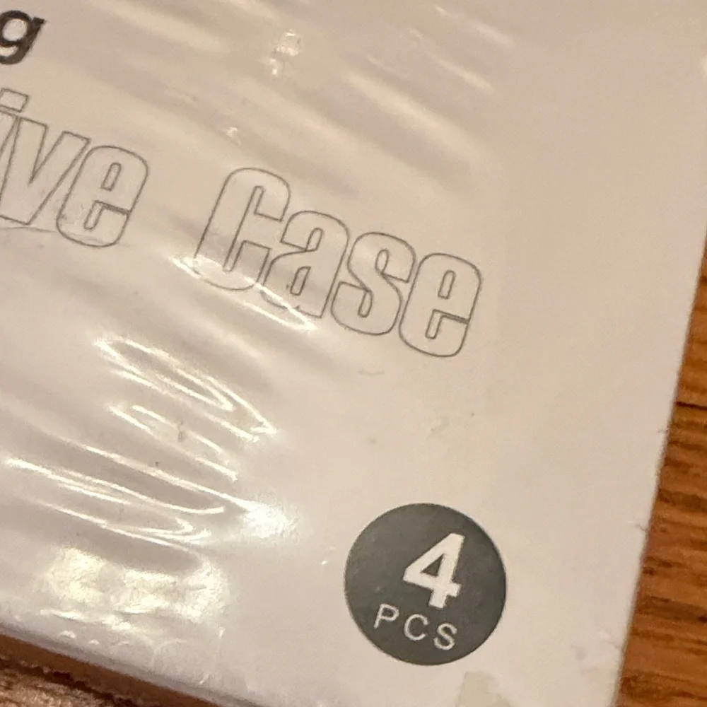 Silicone Protective Case for AirTag - 4 Pack NEW